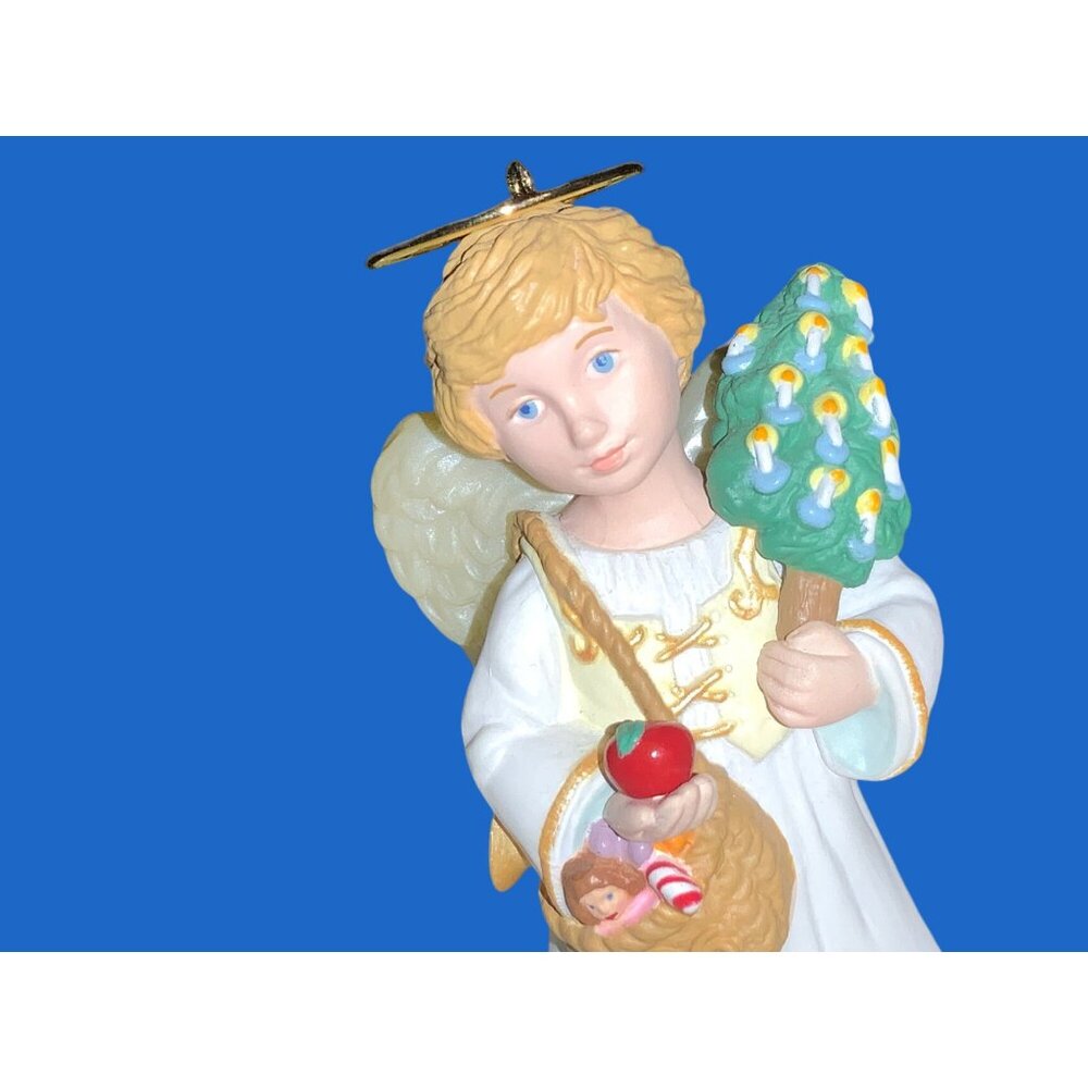 Hallmark 1996 Christkindl  Christmas Visitors Angel Ornament #2 in Series - Picture 3 of 13